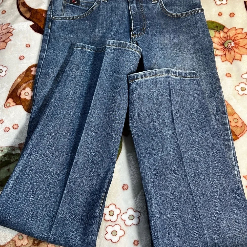 Wrangler Blue Straight Jeans with Classic Design